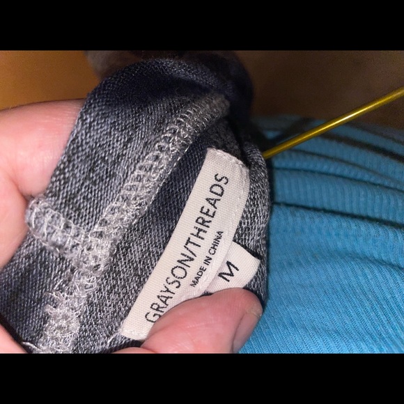 Ladies tie dye long sleeve hooded shirt - Picture 4 of 4